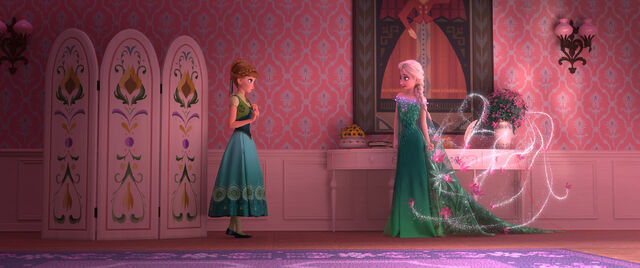 File:Frozen fever 1.jpg