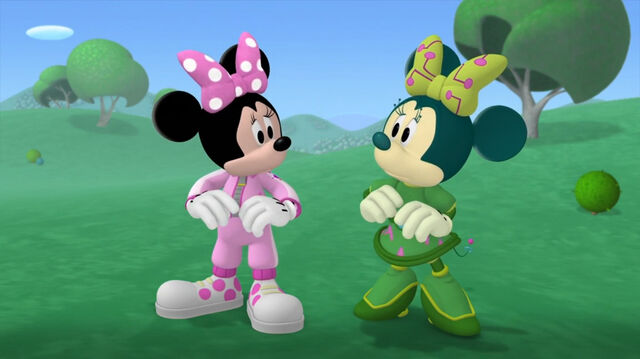 File:Minnie and martian minnie.jpg