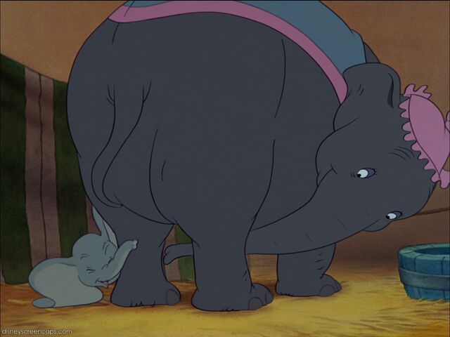 File:Dumbo-disneyscreencaps com-1794.jpg