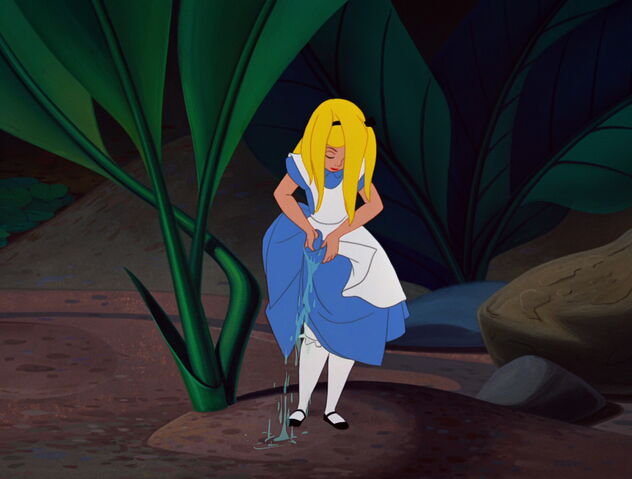 File:Alice-in-wonderland-disneyscreencaps.com-3609.jpg