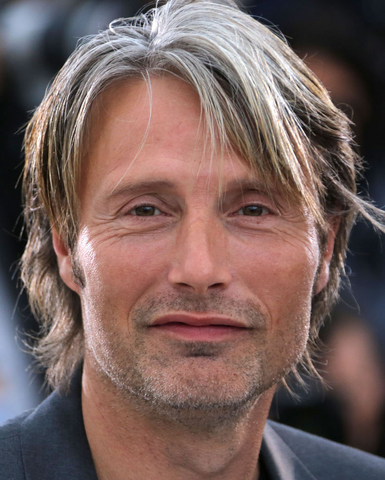 File:Mads mikkelsen.png