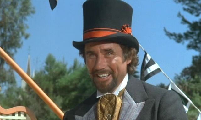 File:Pete-s-Dragon-petes-dragon-16358137-853-480.jpg