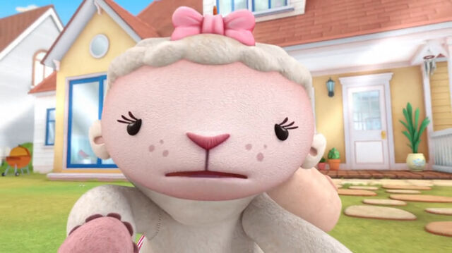 File:Lambie in filling chilly.jpg