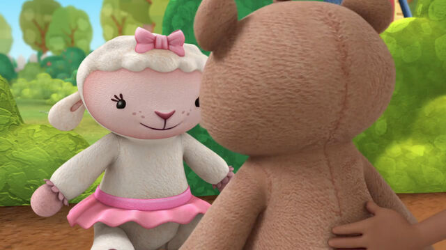 File:Lambie and teddy b2.jpg