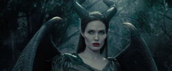 Maleficent-disneyscreencaps.com-1205