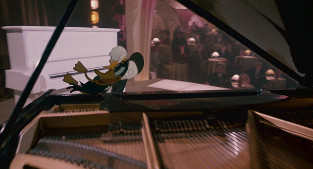File:Who-framed-roger-rabbit-disneyscreencaps.com-1793.jpg