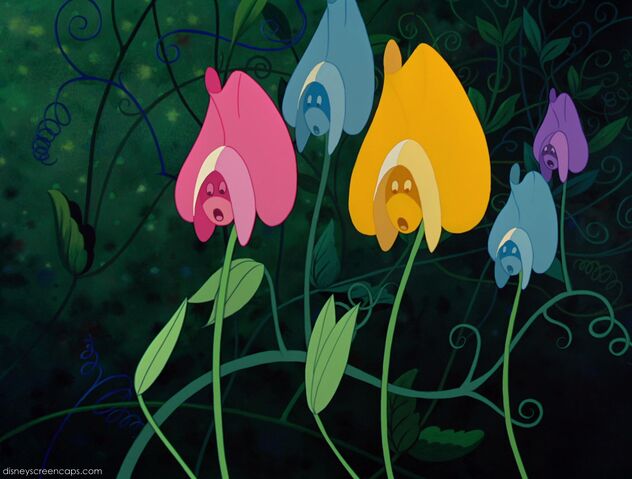 File:Alice-disneyscreencaps com-3477.jpg