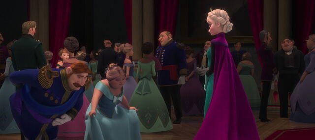 File:Frozen-disneyscreencaps-2441.jpg
