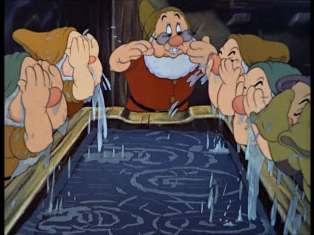 File:Snowwhite 0615.jpg