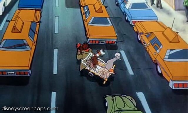 File:Oliver-disneyscreencaps.com-7852.jpg