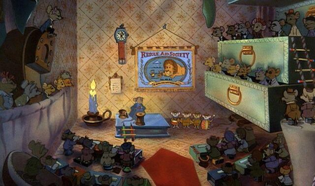 File:Hidden Mickey in Rescuers.jpg