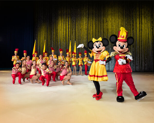 File:Mickey-Minne-100-Years-of-Magic.jpg