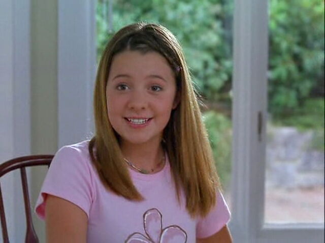 File:Air-bud-spikes-disneyscreencaps.com-2082.jpg