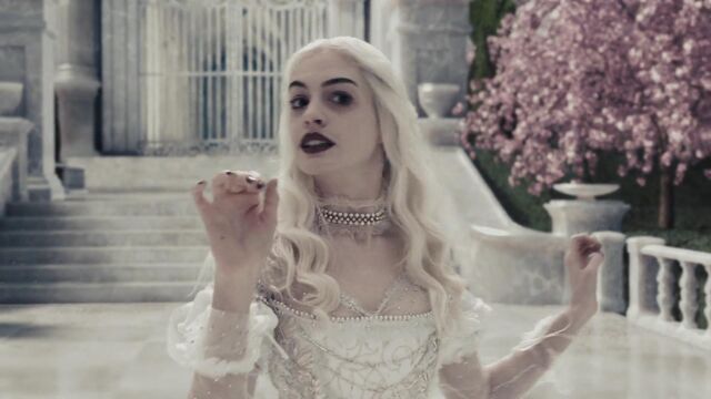 File:Alice-in-wonderland-disneyscreencaps.com-5856.jpg