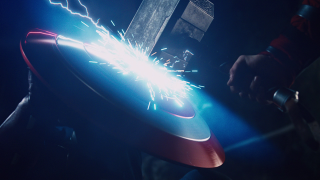 File:CAShieldvsMjonir-Avenger.png