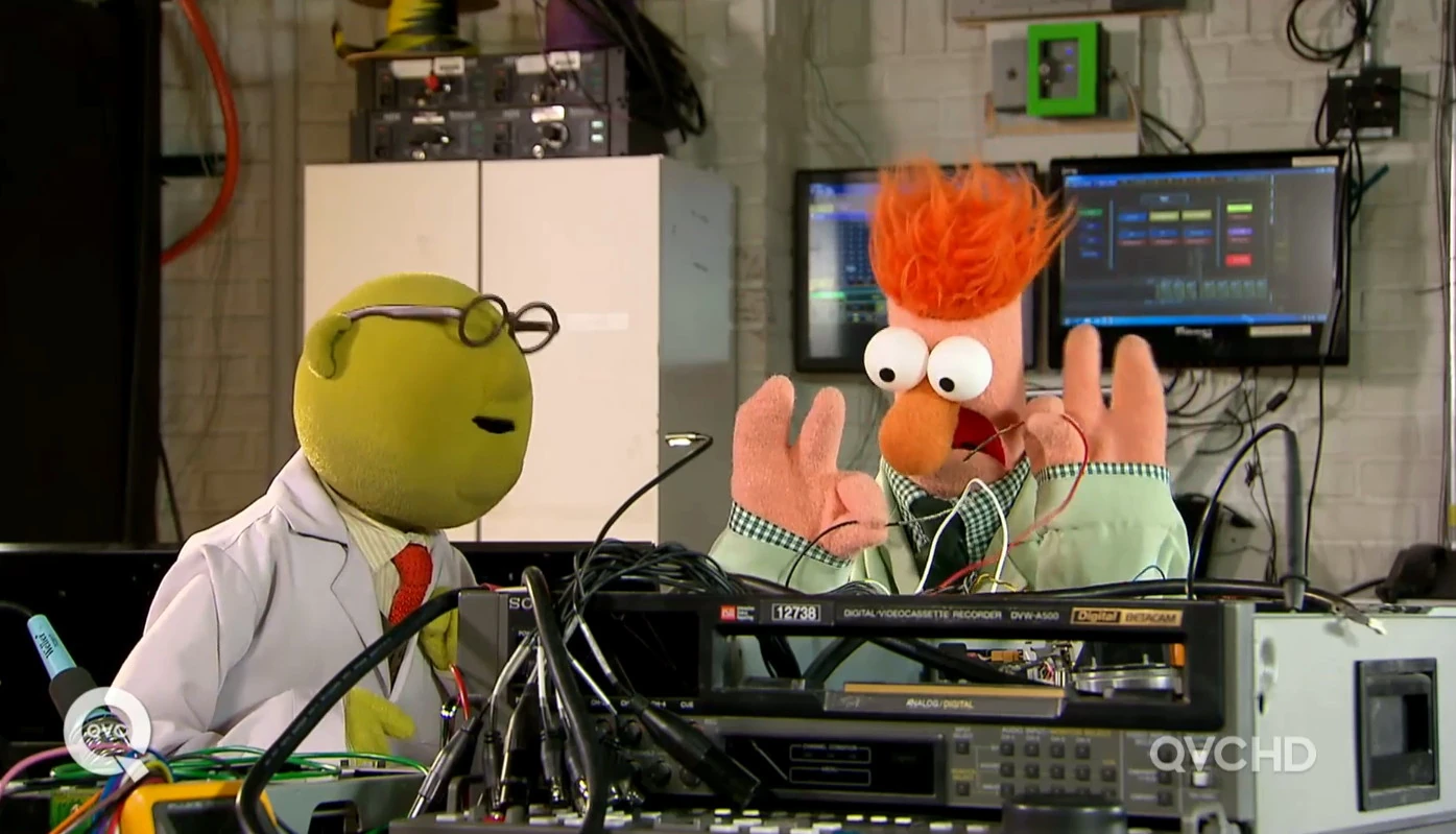 Image Qvc bunsen beaker wires.jpg Disney Wiki FANDOM powered by Wikia