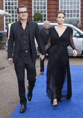 File:WorldofMaleficent pittjoliearrival.jpg