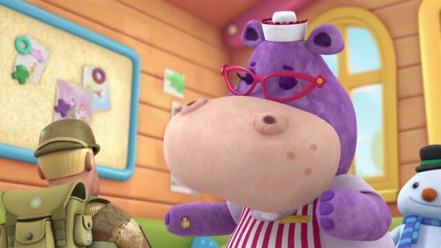 File:Doc-McStuffins-Season-3-Episode-3-Training-Army-Al--Sproingo-Boingo-Takes-the-Leap.jpg
