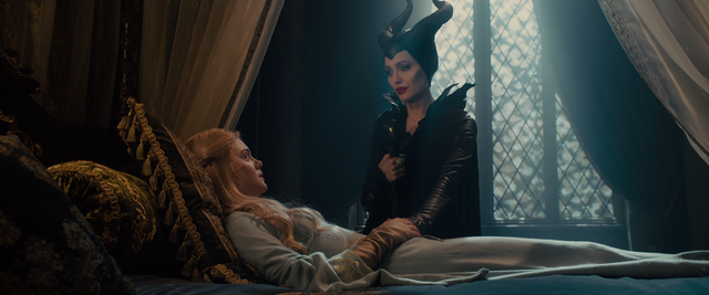 File:True-Love's-Kiss-3.png