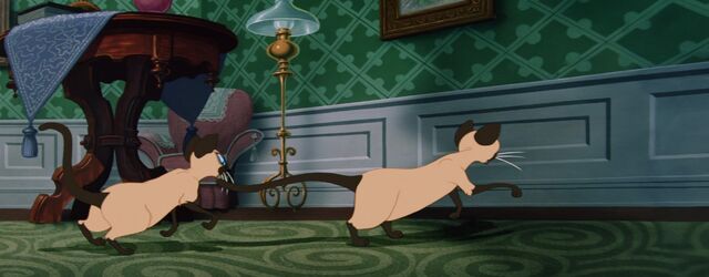 File:Lady-tramp-disneyscreencaps com-3929.jpg