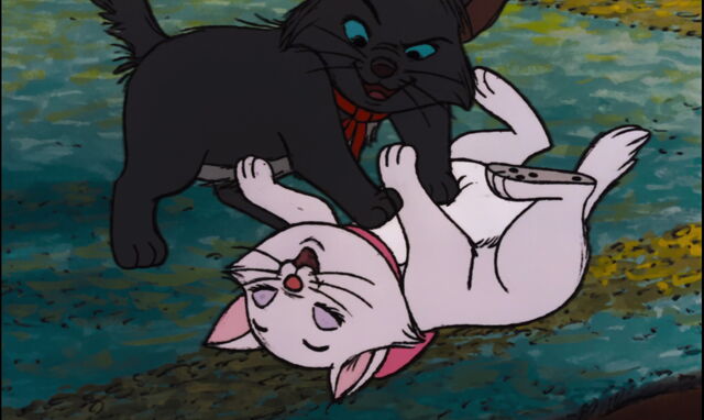 File:Aristocats-disneyscreencaps.com-916.jpg
