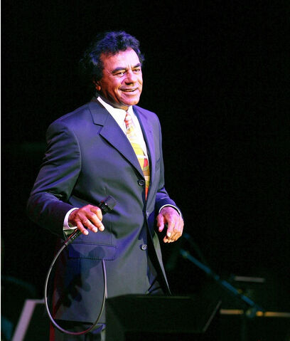 File:JohnnyMathisMay2006.jpg