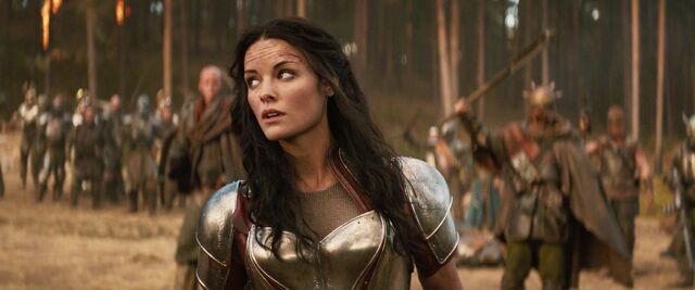 File:Sif-Thor-image-sif-thor-TDW.jpg