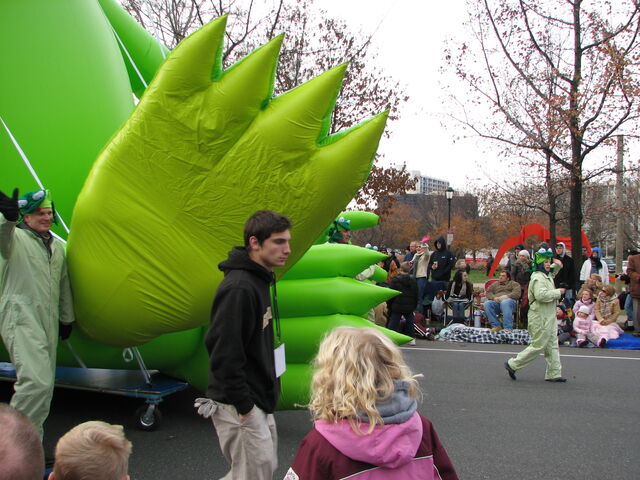 File:Kermitthefrogballoon03.jpg