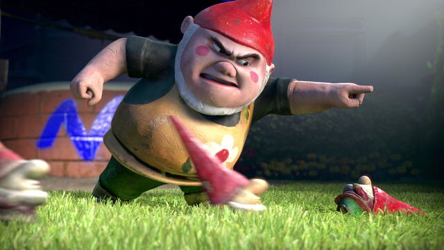 File:Gnomeo-juliet-disneyscreencaps.com-1697.jpg