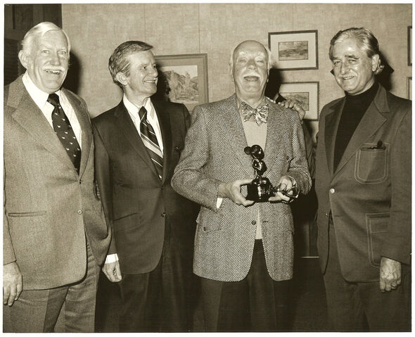 File:Huemer1973.jpg