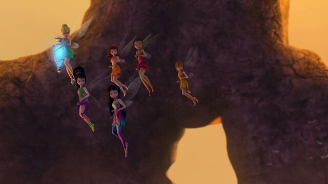 File:Pirate-fairy-disneyscreencaps.com-5949.jpg