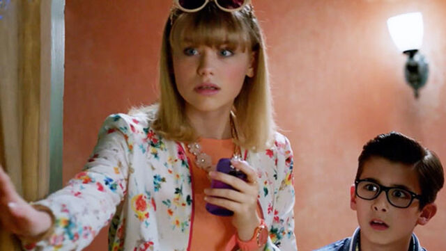 File:Bella Crossley4.jpg