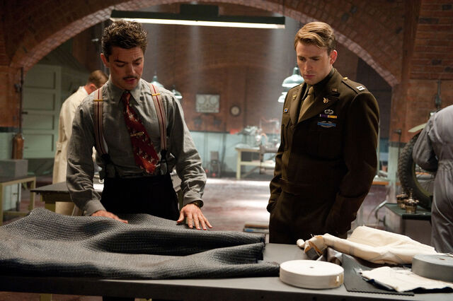 File:Howard Stark and Steve Rogers.jpg