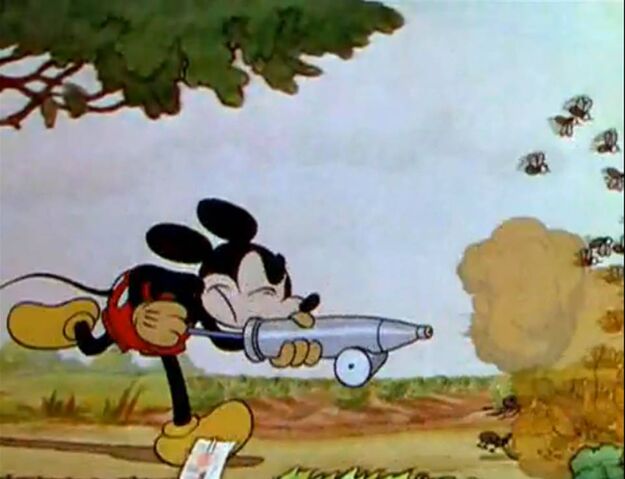 File:Mickey's Garden 1.jpg