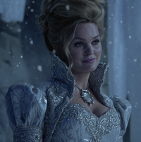 Glinda OUaT.png