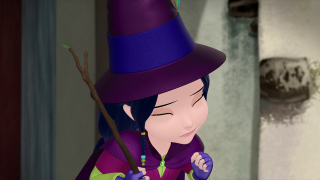 File:Lucinda trying to say sorry.png