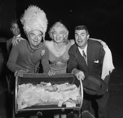 File:Spike, Marilyn & Ken.jpg