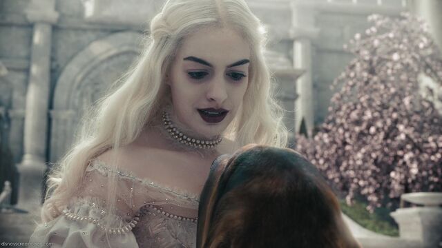 File:Alice-disneyscreencaps.com-6214.jpg