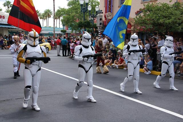 File:Star-Wars-Weekends Full 7463.jpg