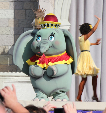 File:Dumbo2012StorybookCircusCostume.png