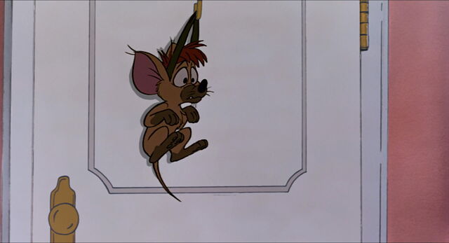 File:Oliver-disneyscreencaps.com-5110.jpg