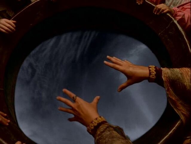 File:Halloweentown-disneyscreencaps.com-3848.jpg