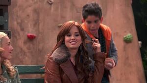 Jessie.2011.S01E06.Zuris.New.Old.Friend.HDTV.XviD-PREMiER screenshot 1