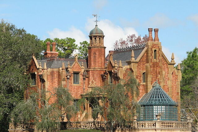 File:Walt Disney World Haunted Mansion.jpg