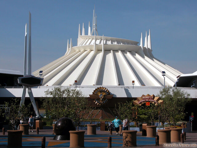 File:SpaceMountain1280.jpg
