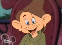 Dopeyhouseofmouse.png