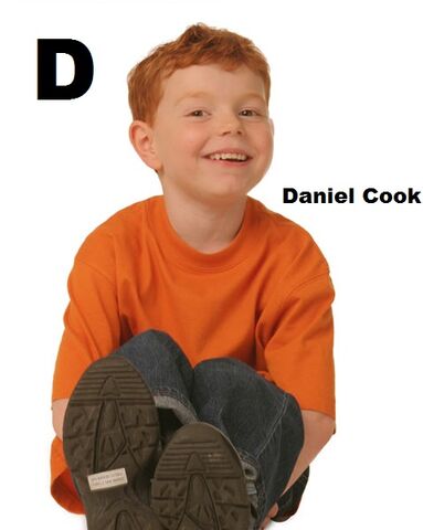 File:Daniel Cook.jpg