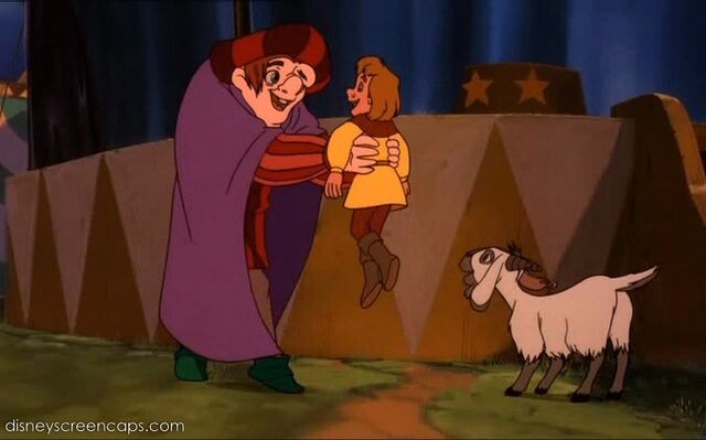 File:Hunch2-disneyscreencaps com-2674.jpg