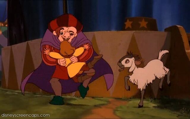 File:Hunch2-disneyscreencaps com-2675.jpg
