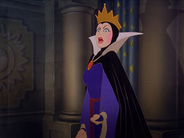 File:Queen2-0001436.jpg